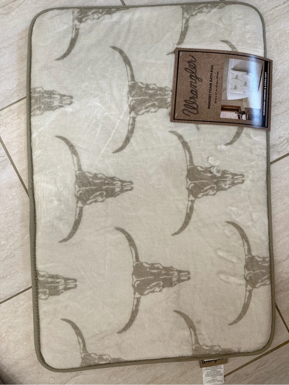 Wrangler Memory Foam Bath Rug - Cream with Taupe Accents